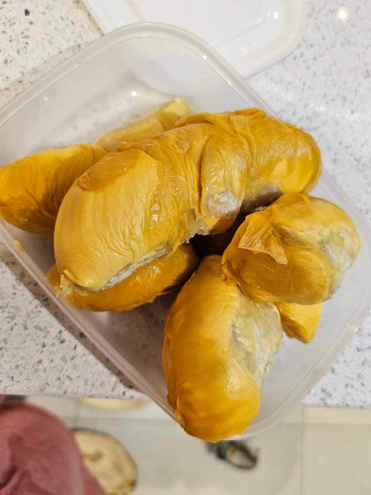 Black thorn durian 1kg unpeeled whole backin stock in June