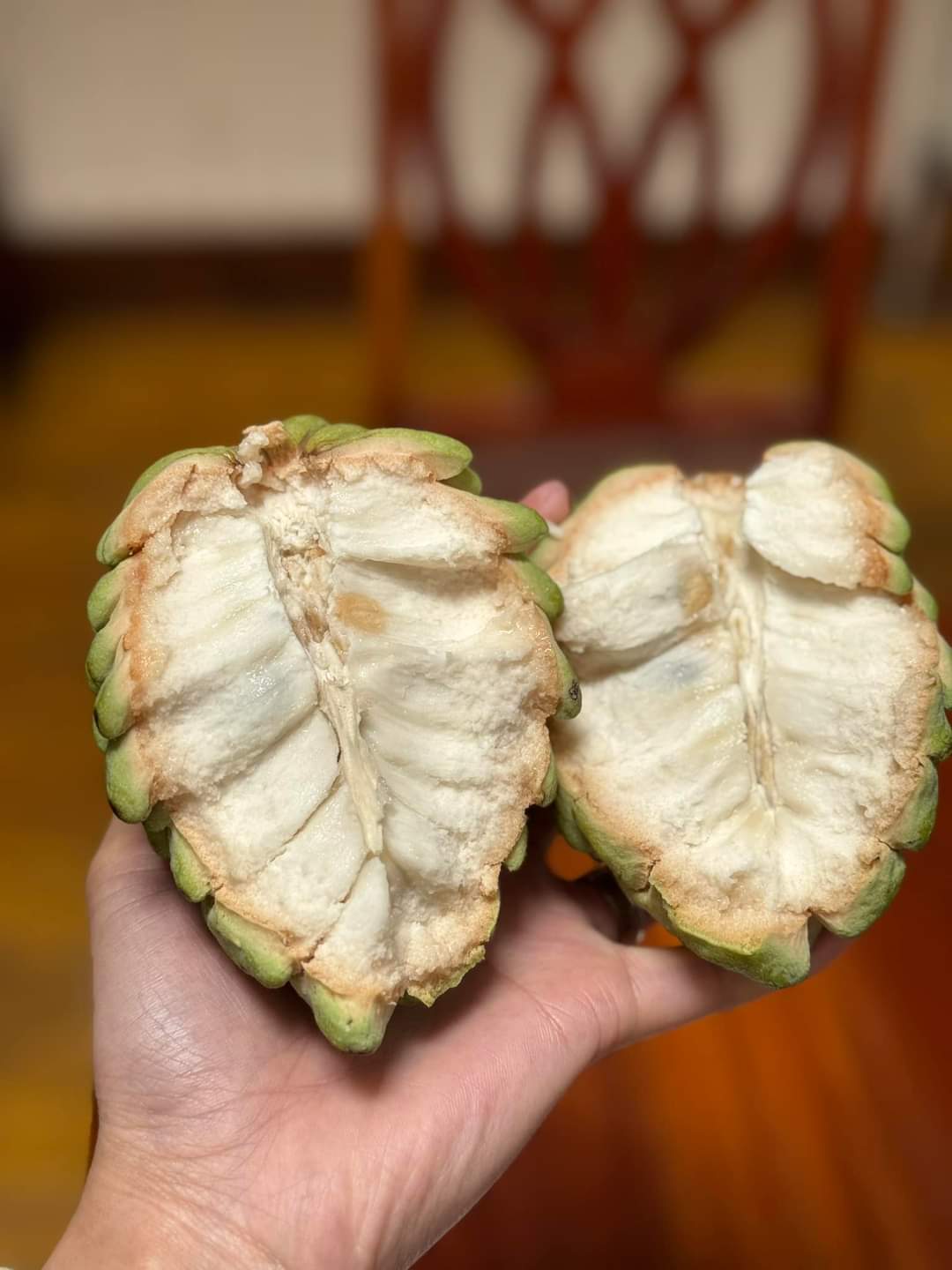 Custard apple £18 /kg