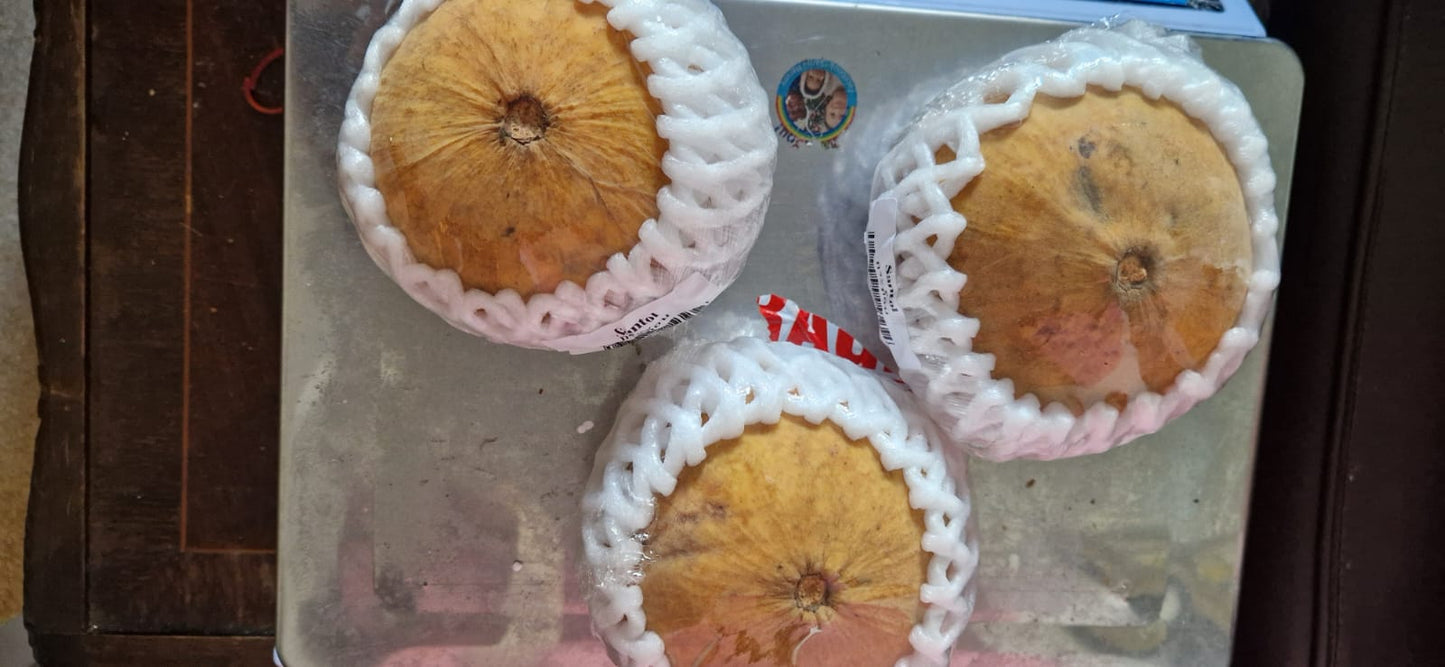 กระท้อนเปรี้ยว (Wood Apple / Santol) 1 kg