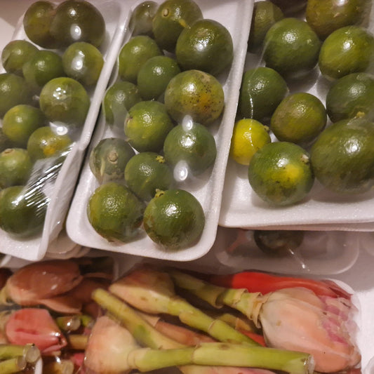 Calamansi fruits